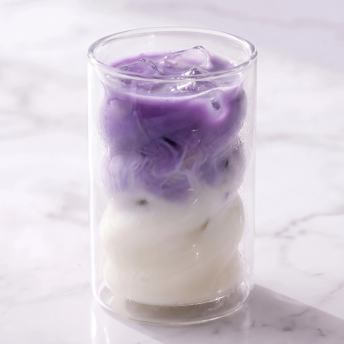 Ube Latte Glacé